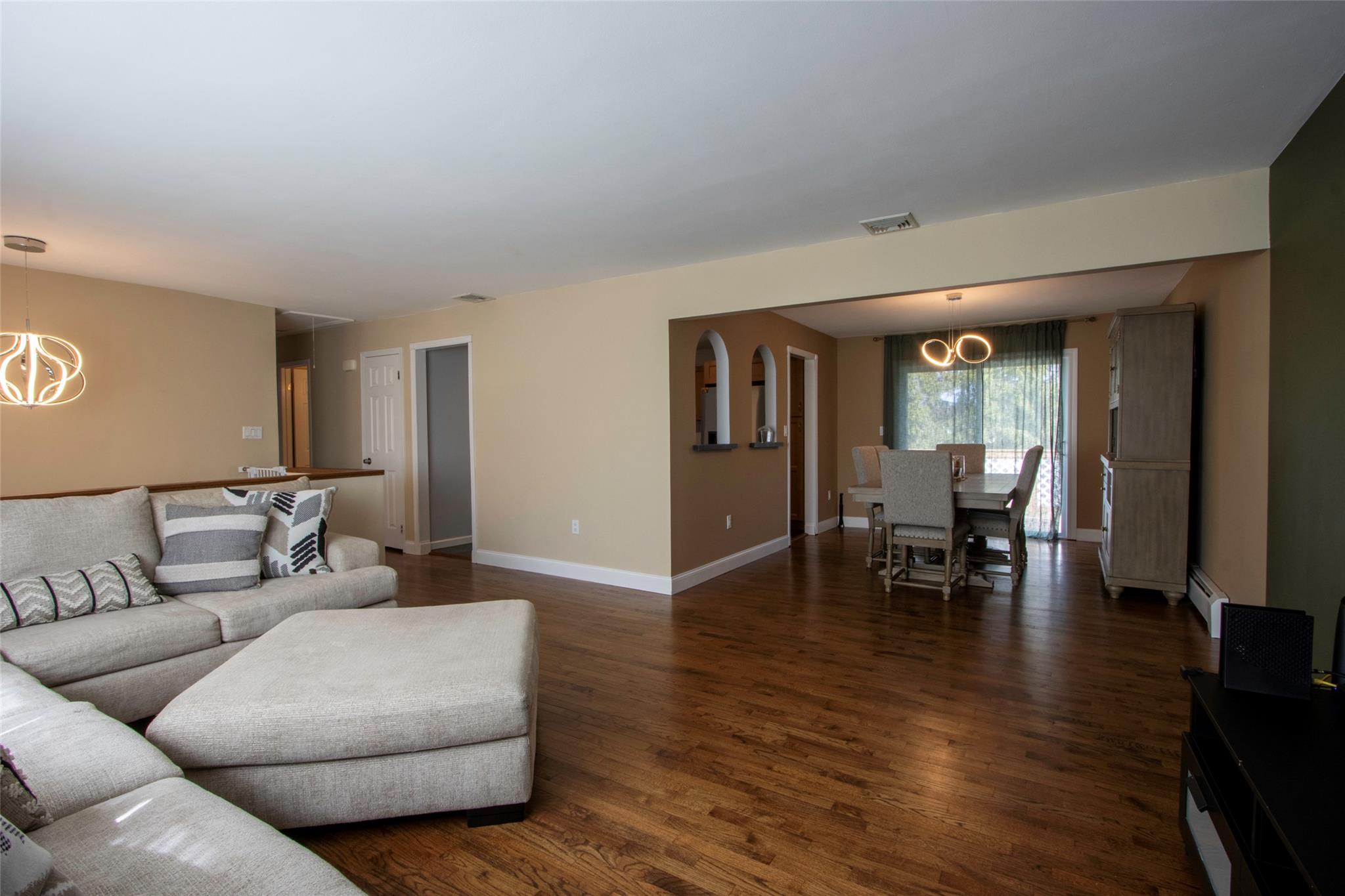 108 Parkdale Drive, New Windsor, NY 12553