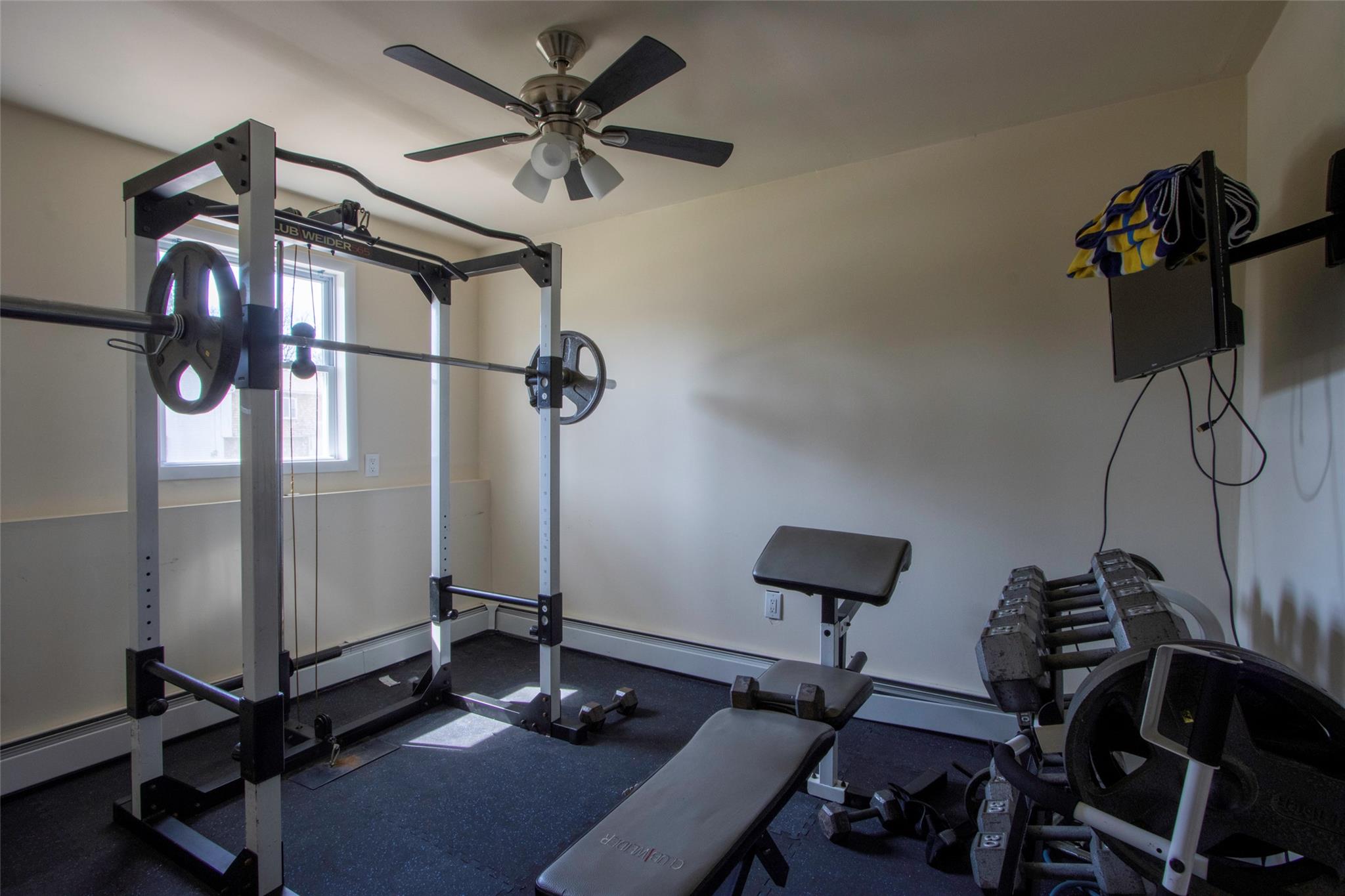 108 Parkdale Drive, New Windsor, NY 12553