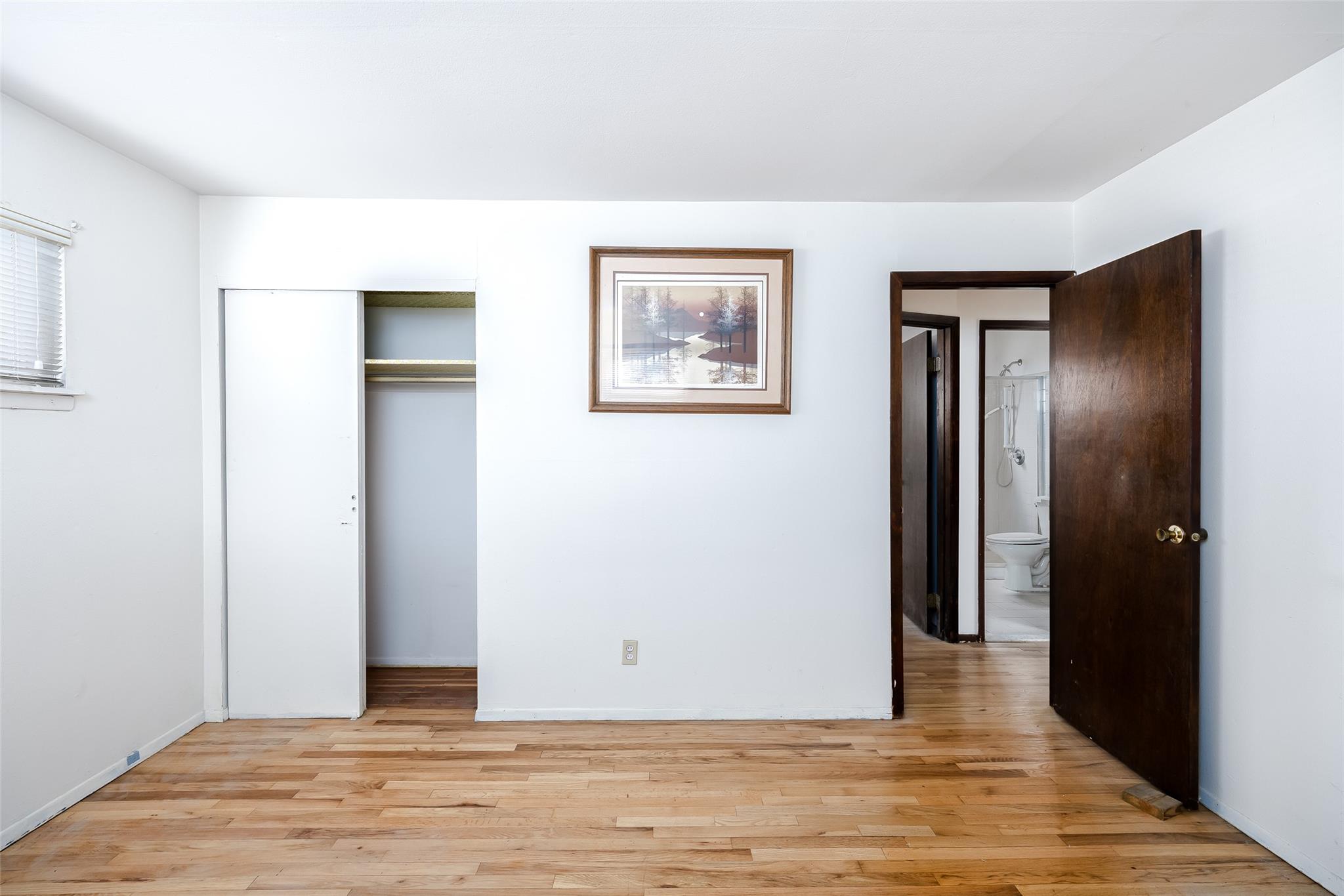 321 Lexington Avenue, West Babylon, NY 11704