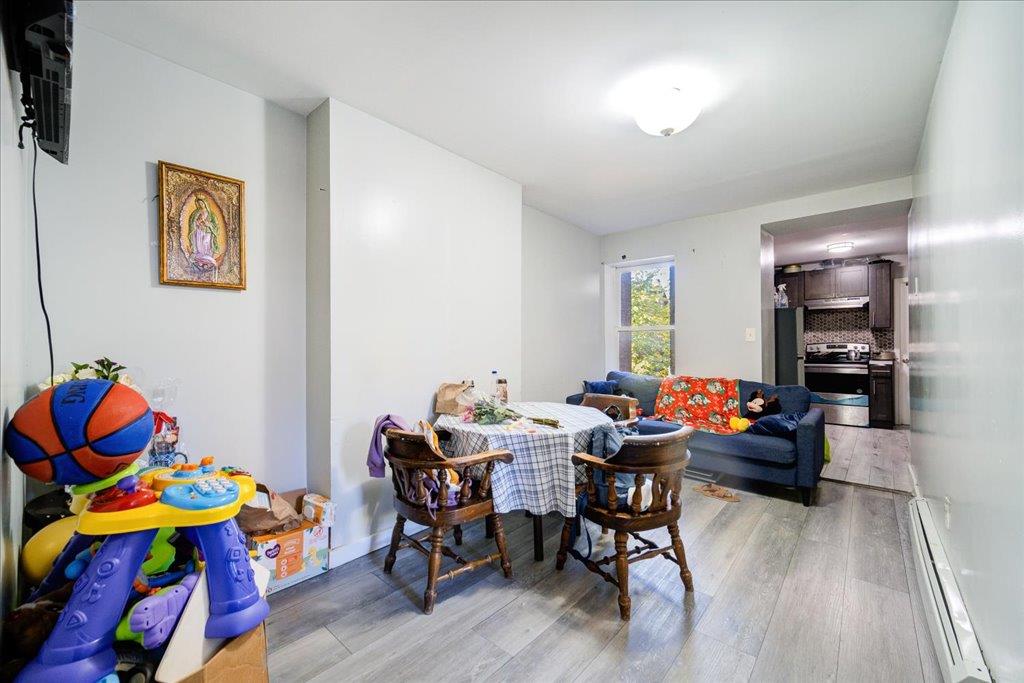 6 Farrington Street, Newburgh, NY 12550