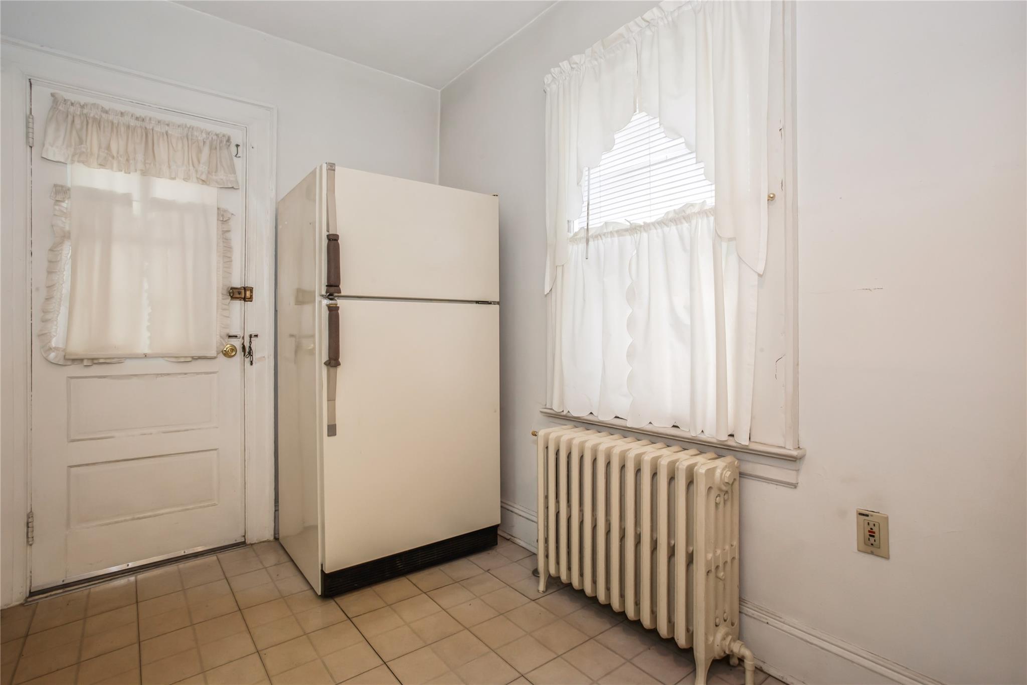 628 6th Avenue, New Hyde Park, NY 11040