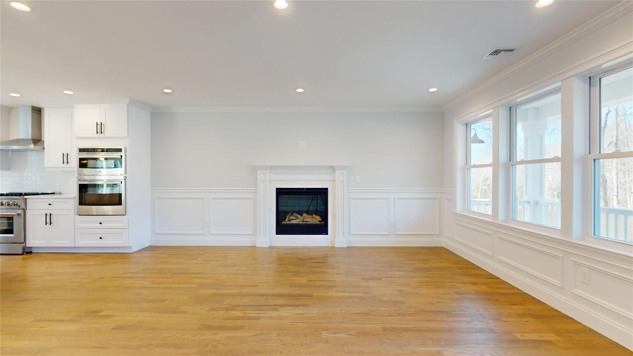 2353 N Wading River Road, Wading River, NY 11792