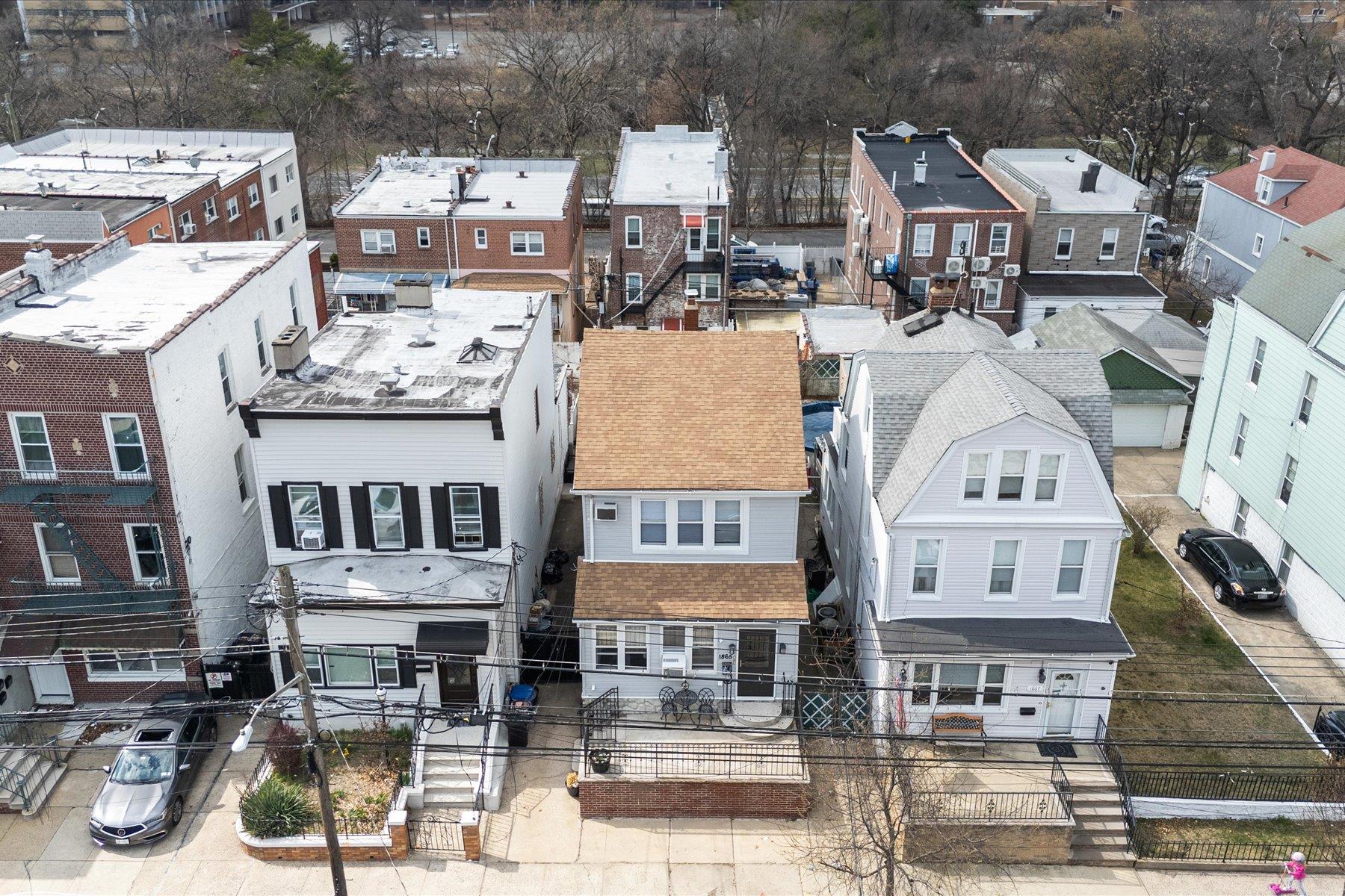 1865 Mulford Avenue, Bronx, NY 10461