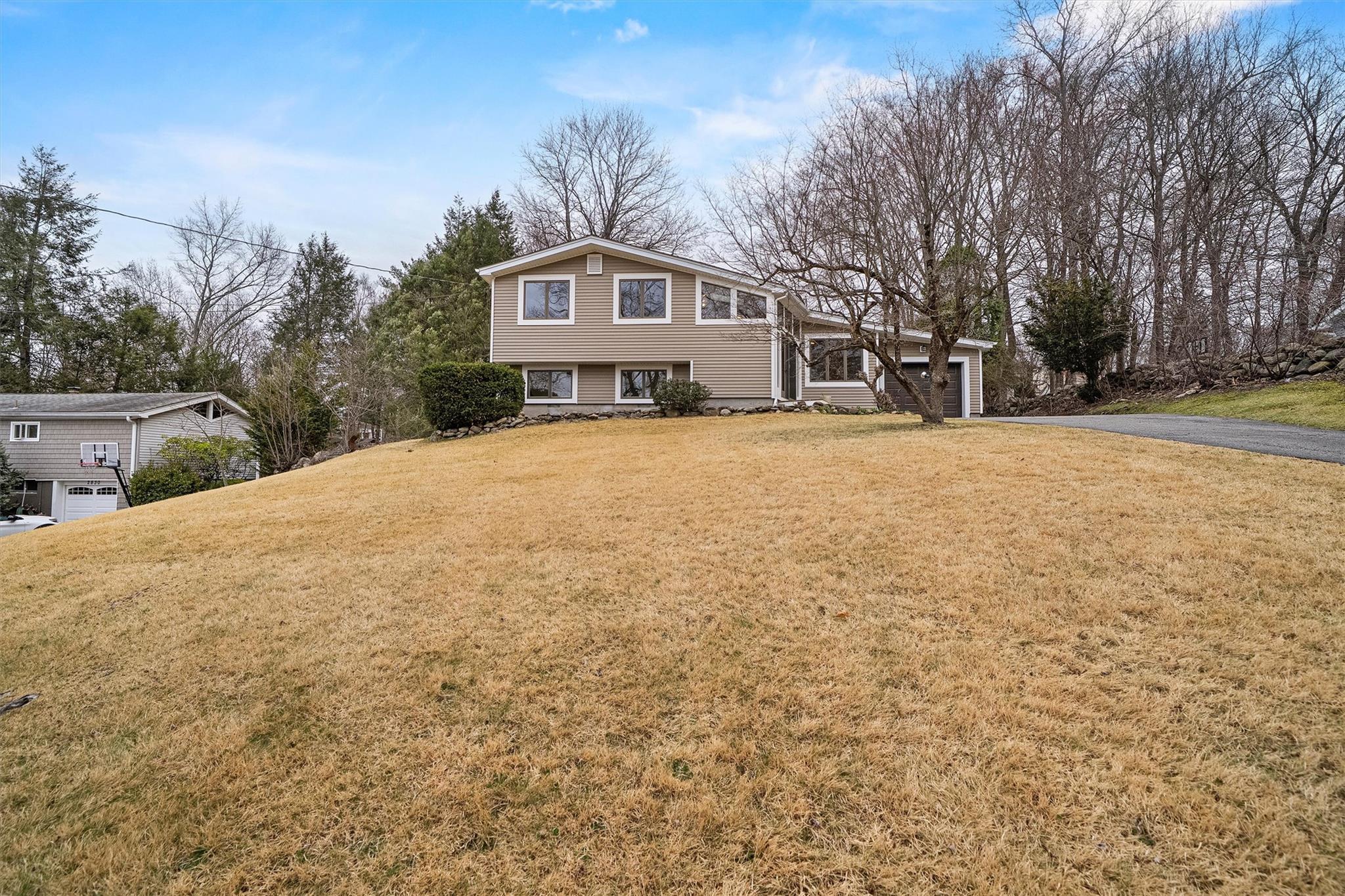 2822 Walker Drive, Yorktown Heights, NY 10598