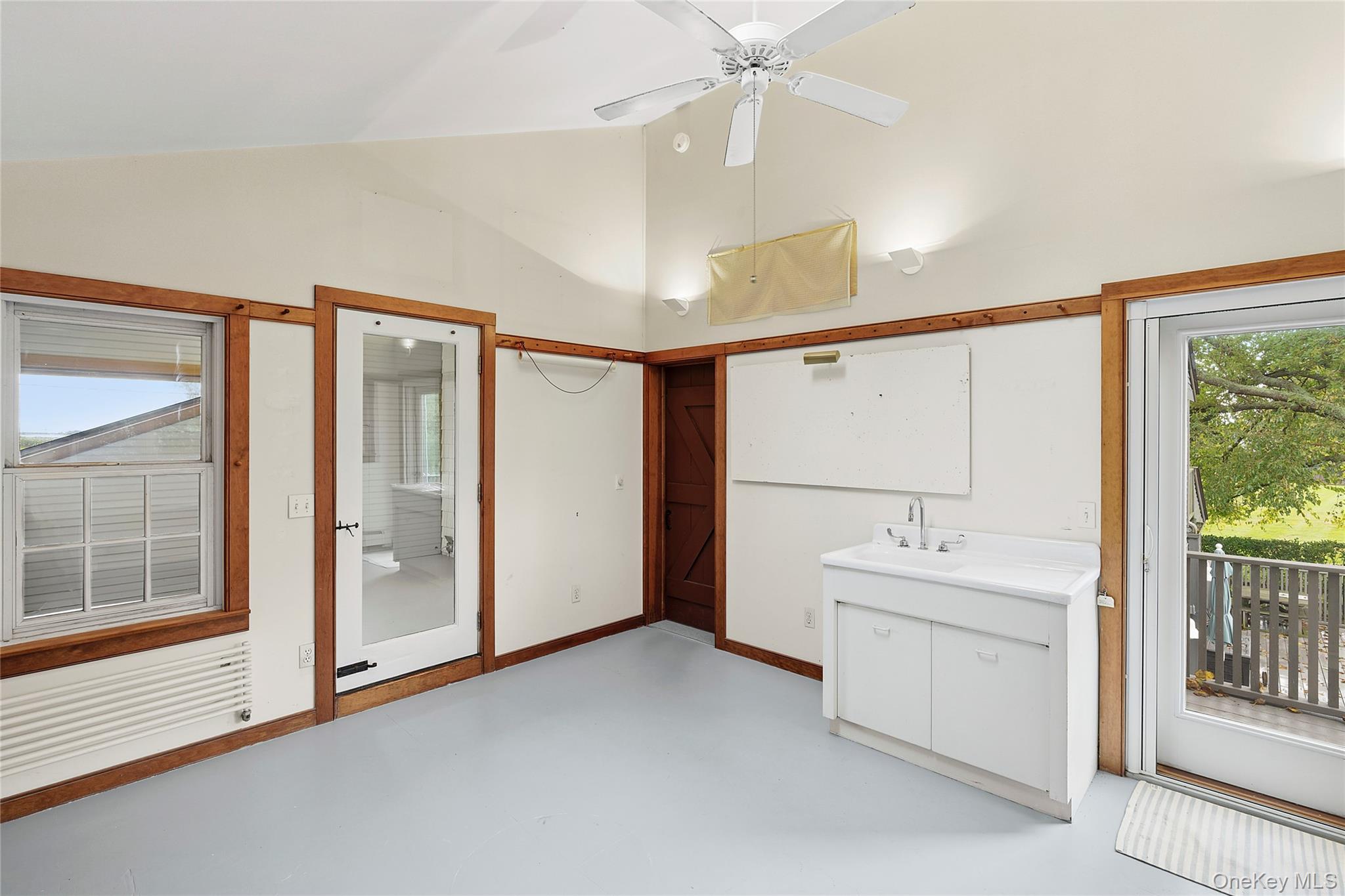 1075 Narrow River Road, Orient, NY 11957