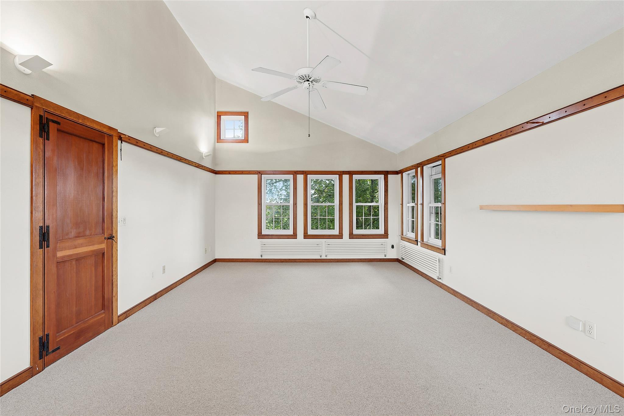 1075 Narrow River Road, Orient, NY 11957