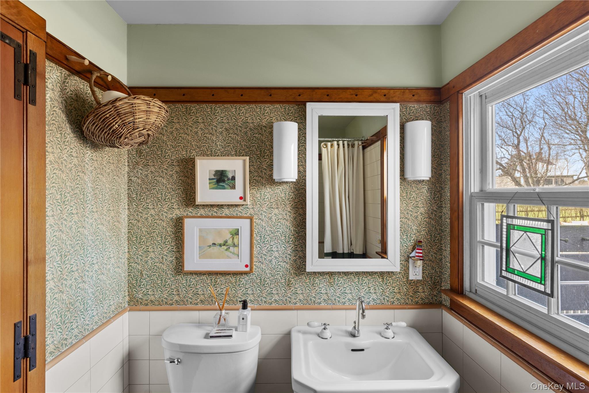 1075 Narrow River Road, Orient, NY 11957