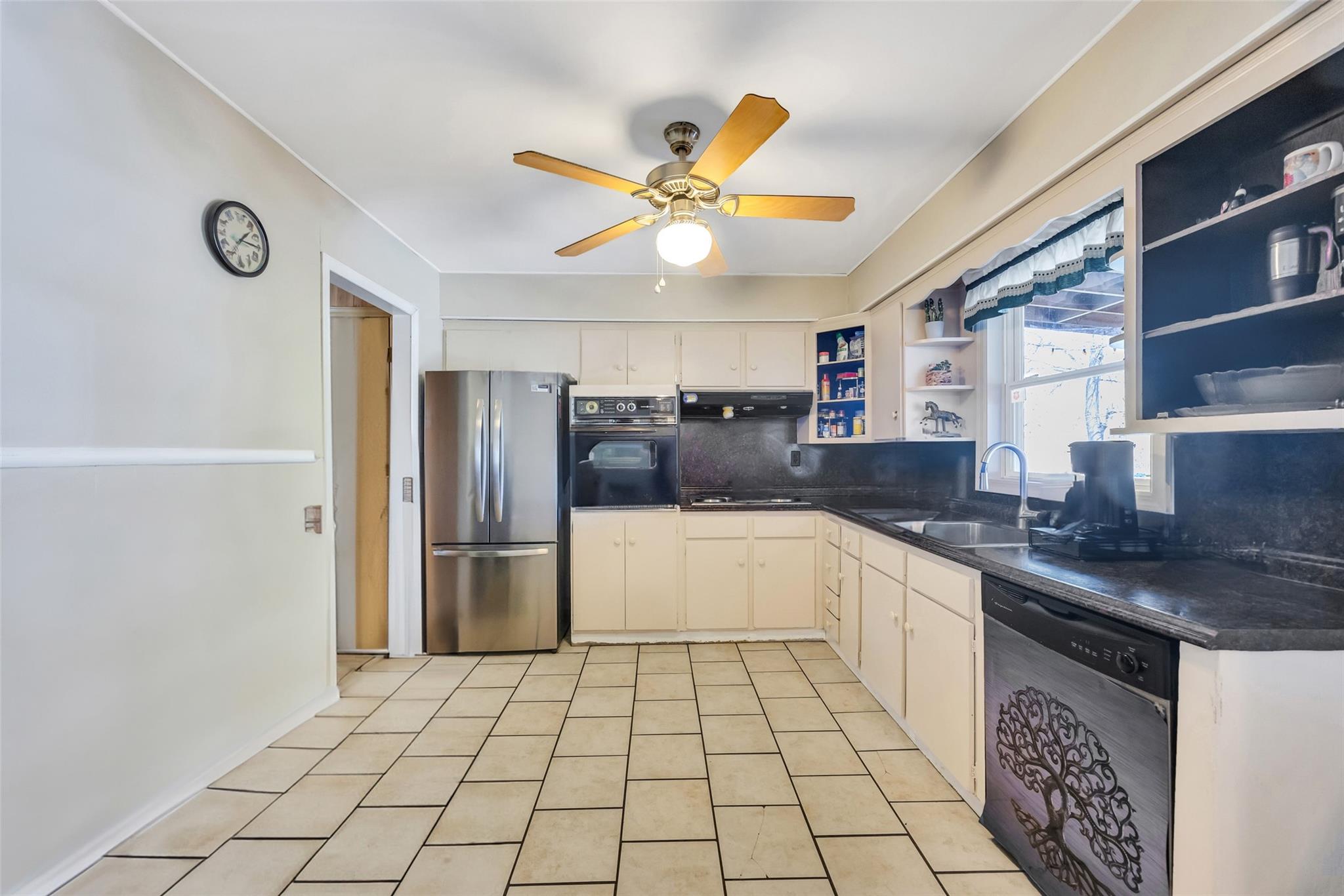 302 Ridge Road, Ridge, NY 11961