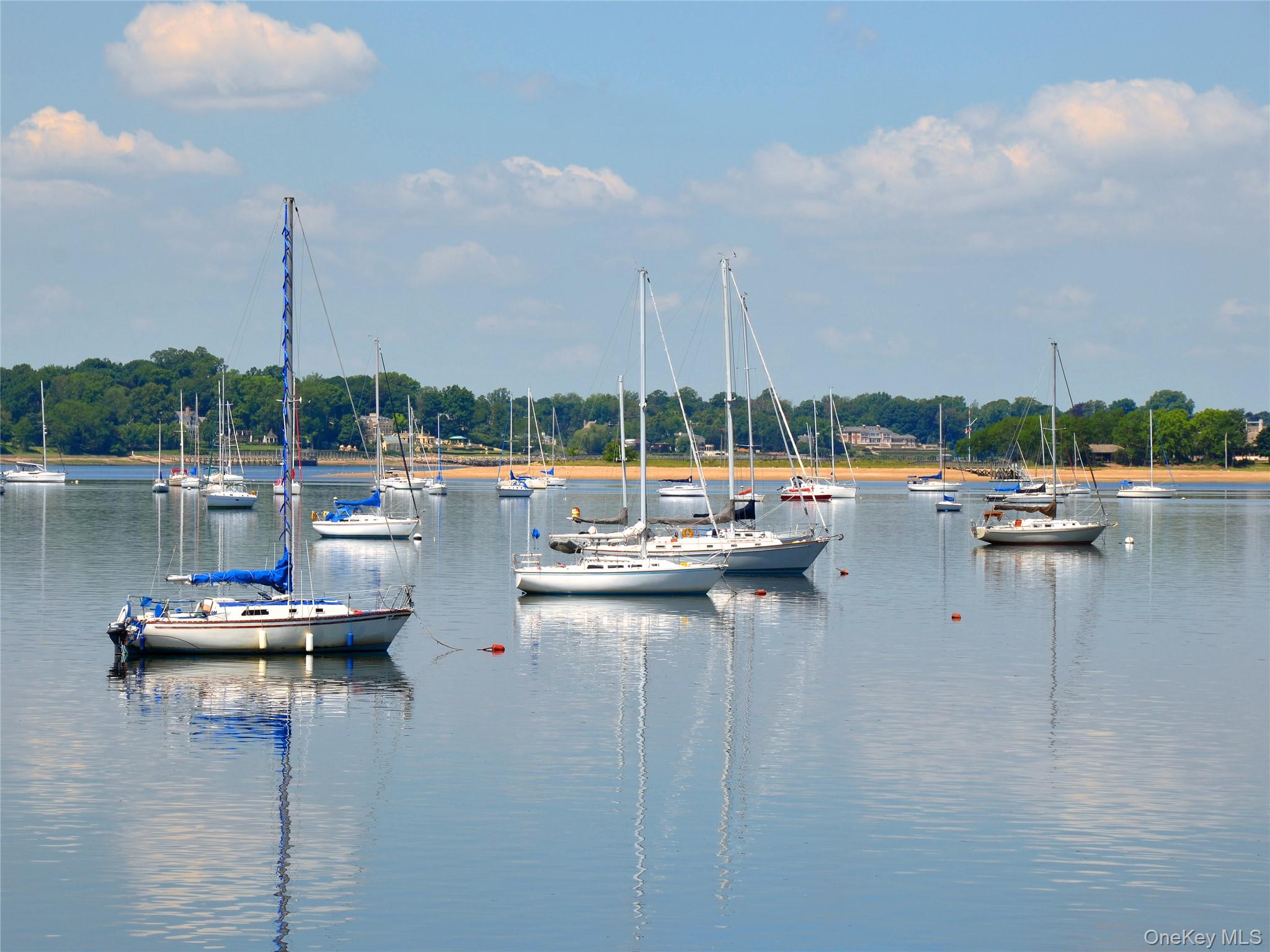 454 Main Street, Port Washington, NY 11050