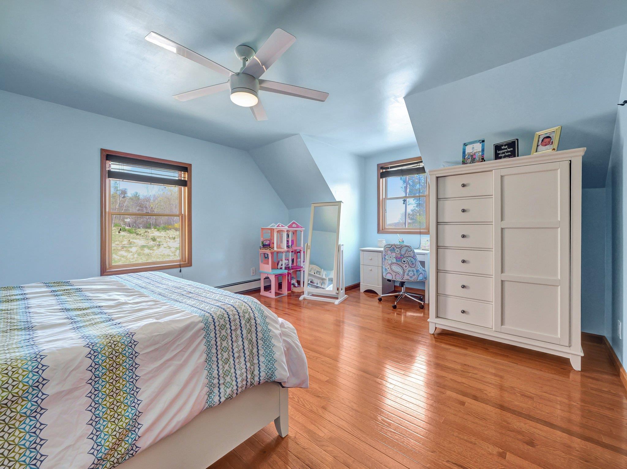 65 York Lake Road, Barryville, NY 12719