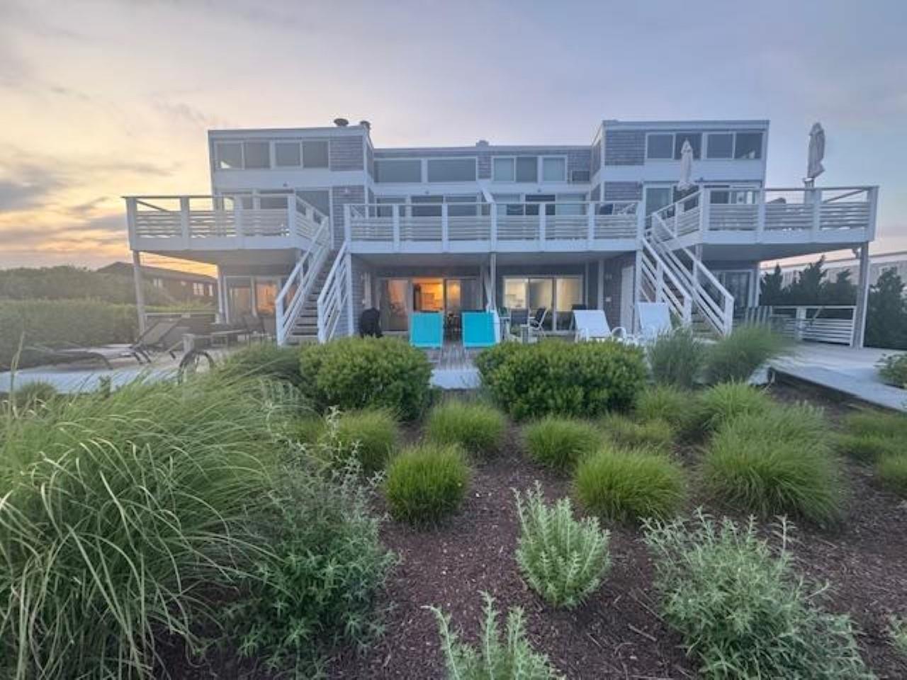 539 Dune # 27, Westhampton Beach, NY 11978
