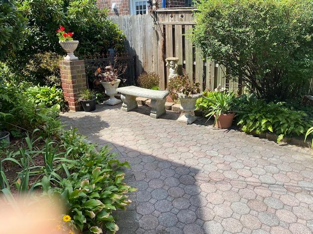 84 Surrey Lane, Hempstead, NY 11550