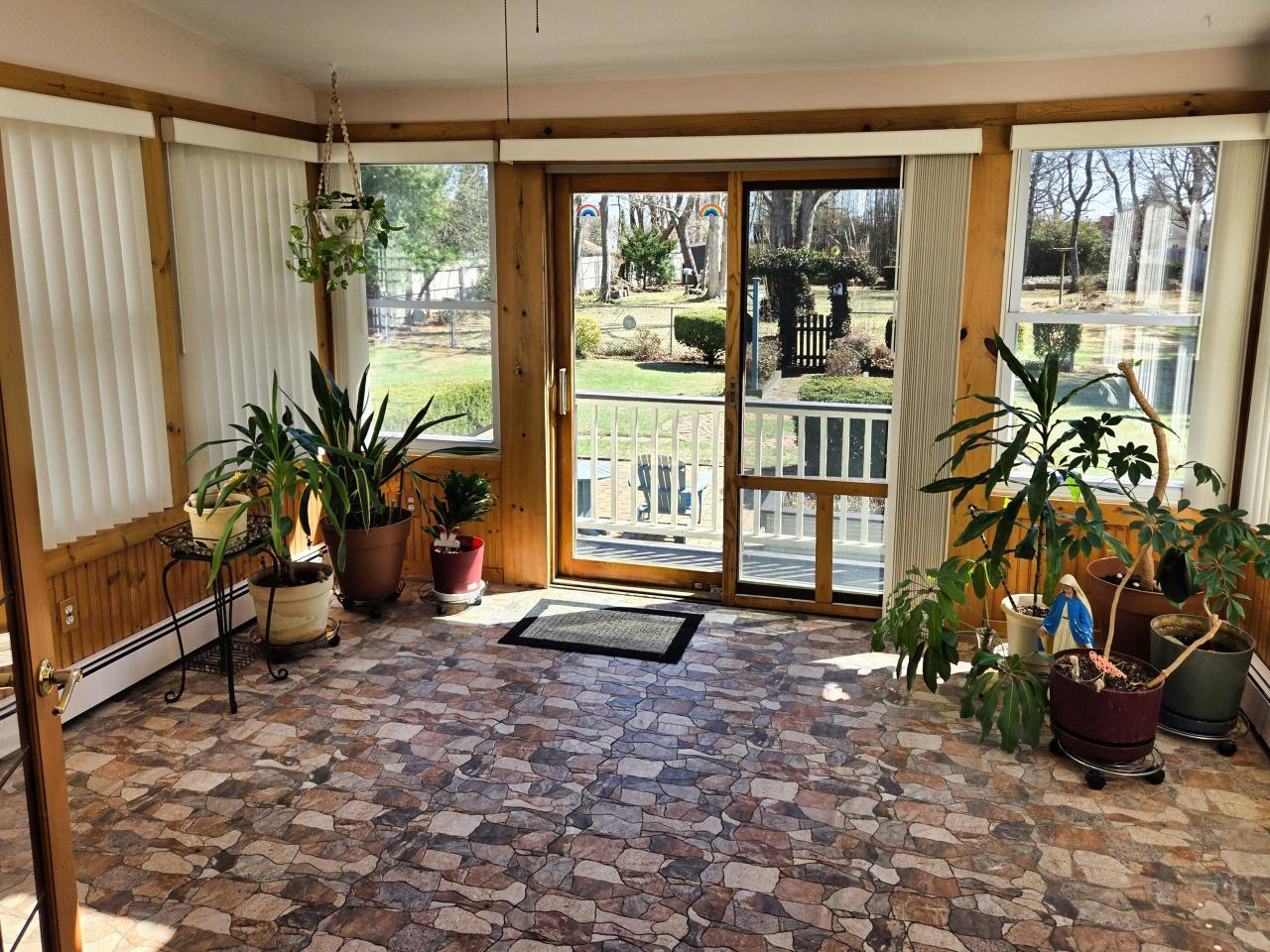 1467 1st Street, West Babylon, NY 11704