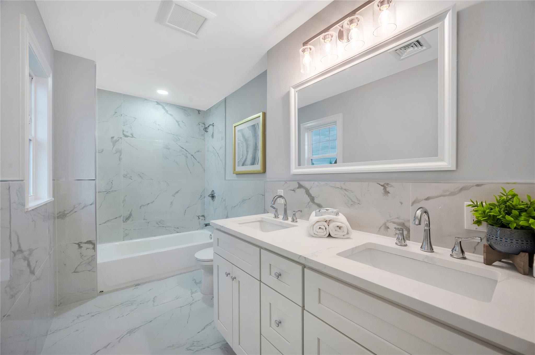 94 Manor Avenue, Hempstead, NY 11550