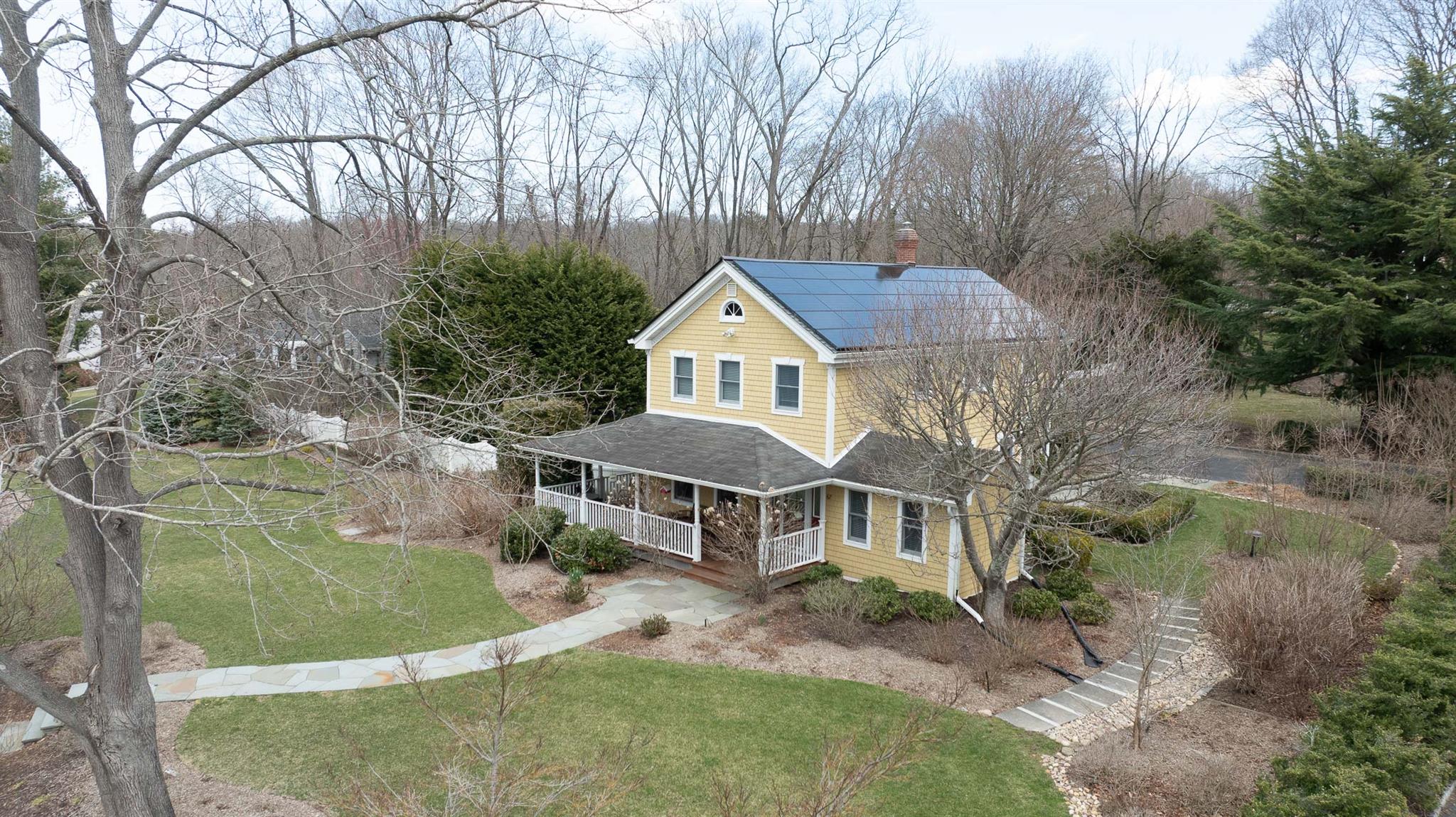 67 Gnarled Hollow Road, Setauket, NY 11733