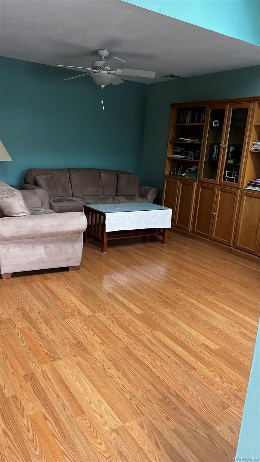 710 Hewitt Lane, New Windsor, NY 12553