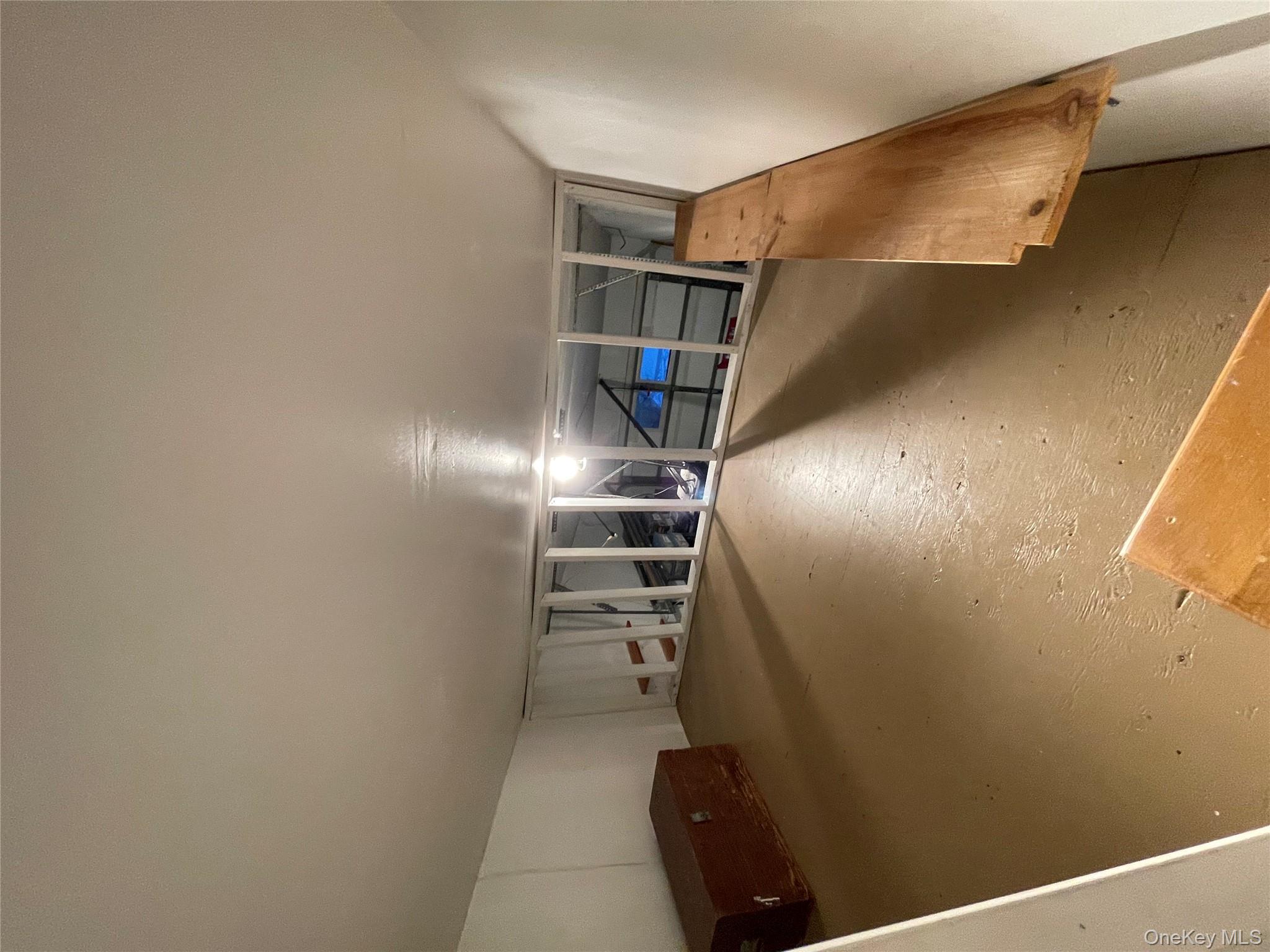 710 Hewitt Lane, New Windsor, NY 12553