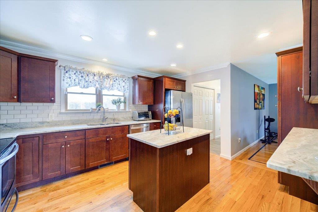 360 New Vernon Road, Middletown, NY 10940