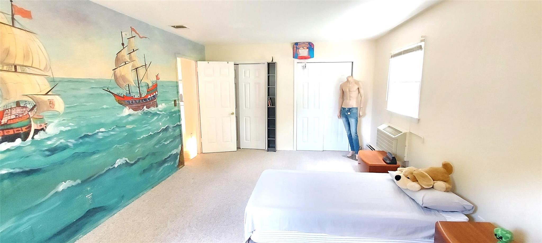 2 N Eckerson Lane, Spring Valley, NY 10977