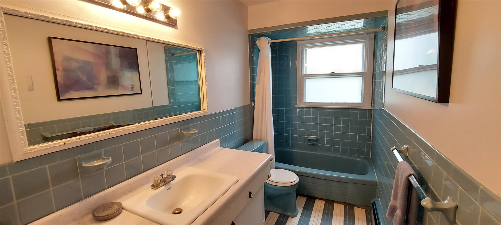 2 N Eckerson Lane, Spring Valley, NY 10977