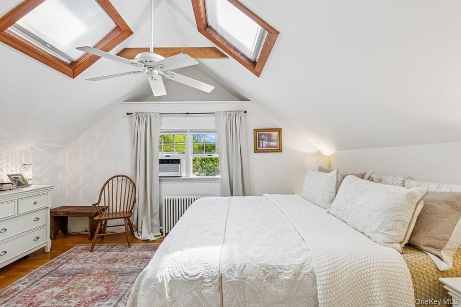 3320 Oregon Road, Mattituck, NY 11952