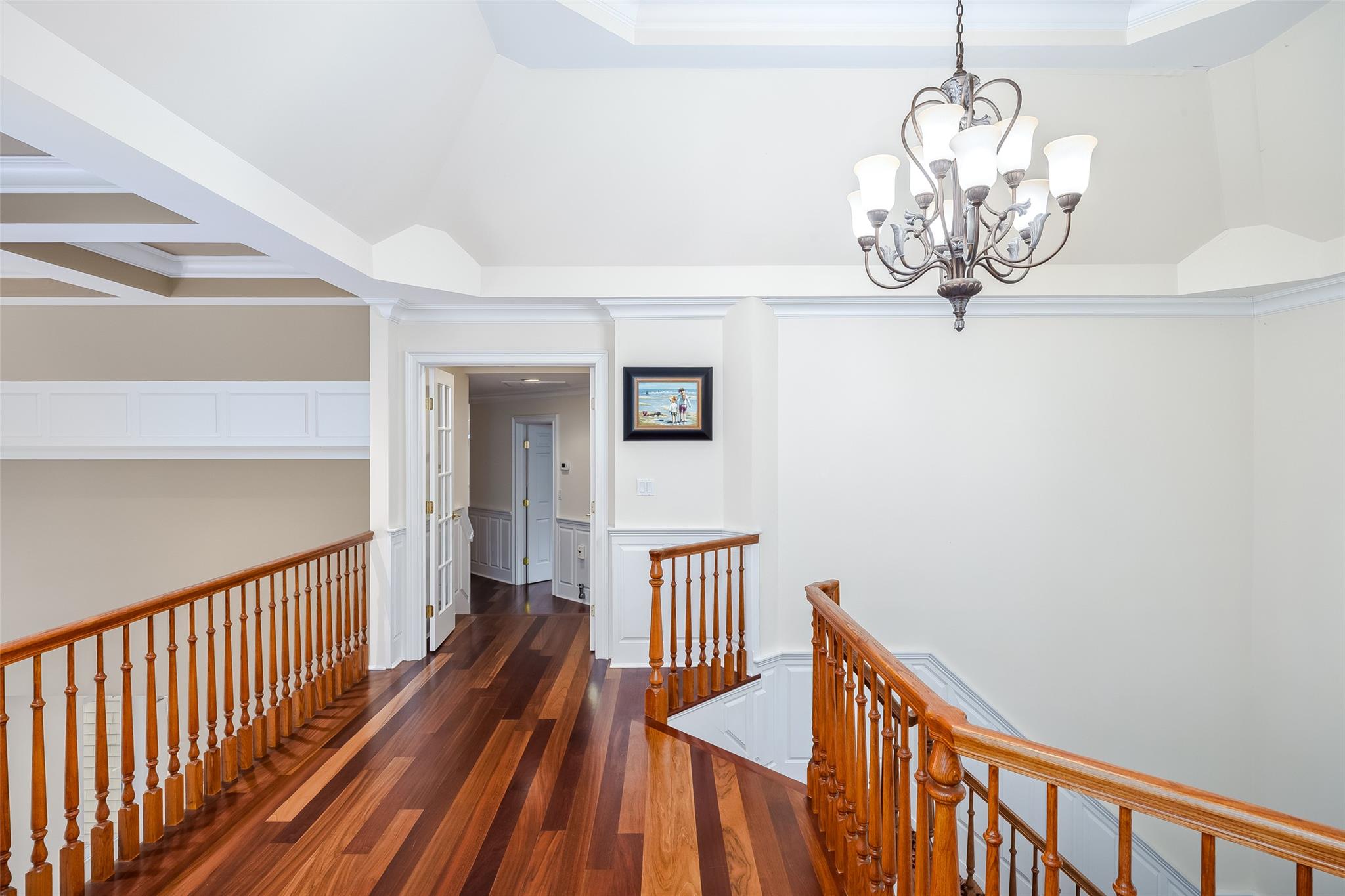 1 Uva Way, Port Jefferson, NY 11777