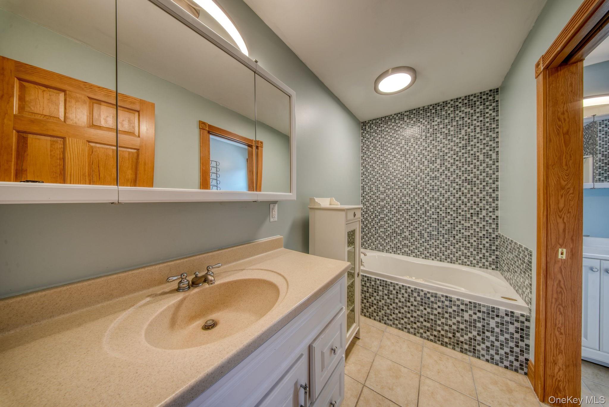 253 Bowers Road, Rock Hill, NY 12775