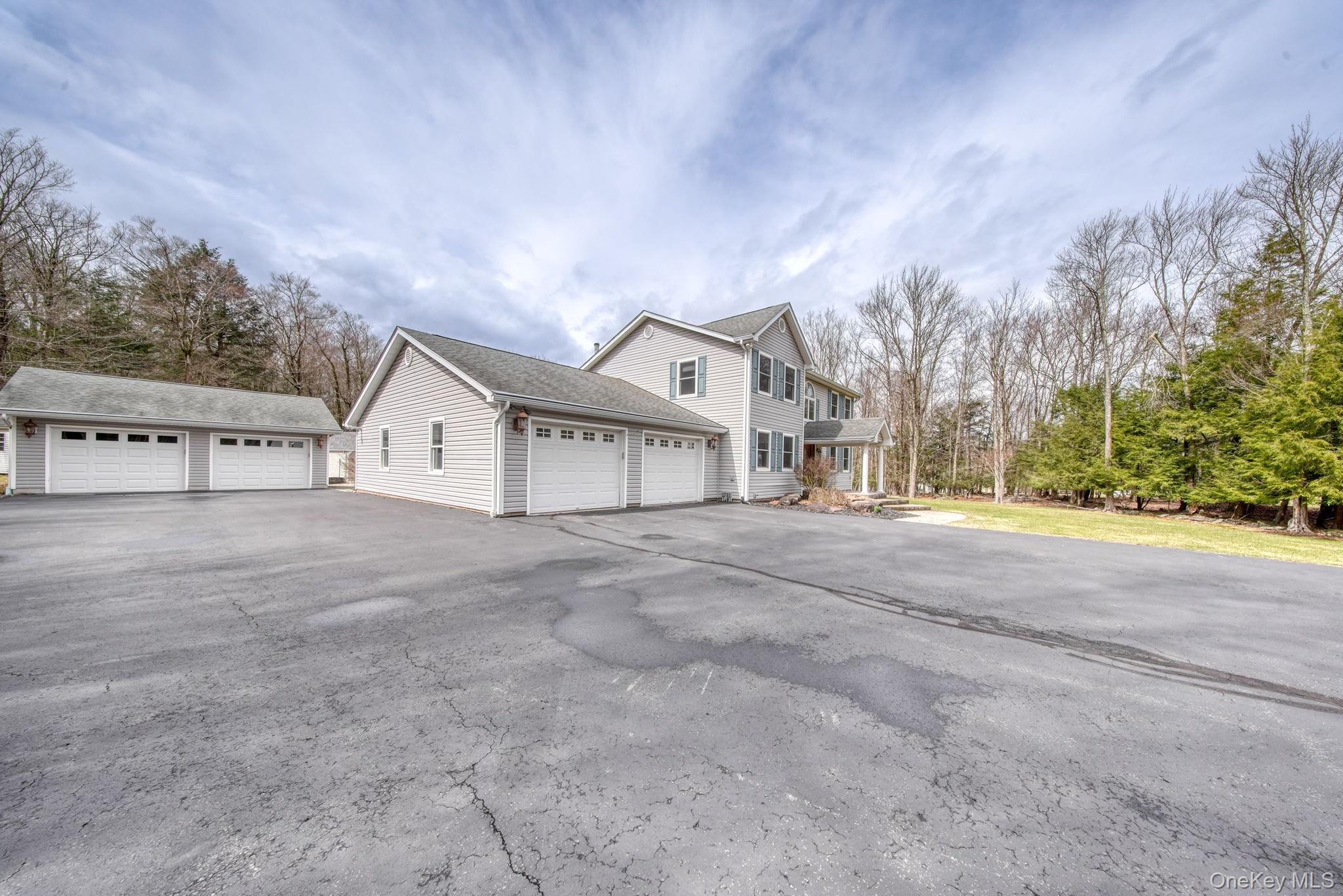 253 Bowers Road, Rock Hill, NY 12775