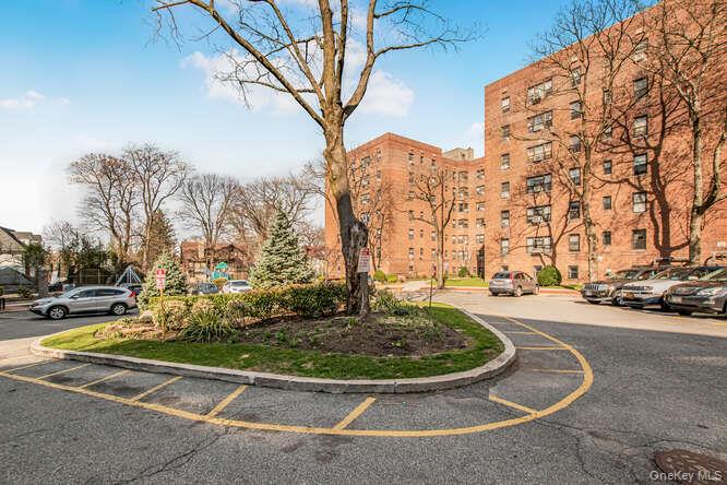 2 Fisher DR # 418, Mount Vernon, NY 10552