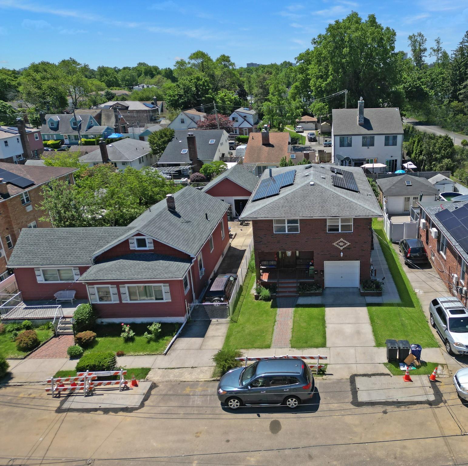 13506 62nd Road Road, Flushing, NY 11367