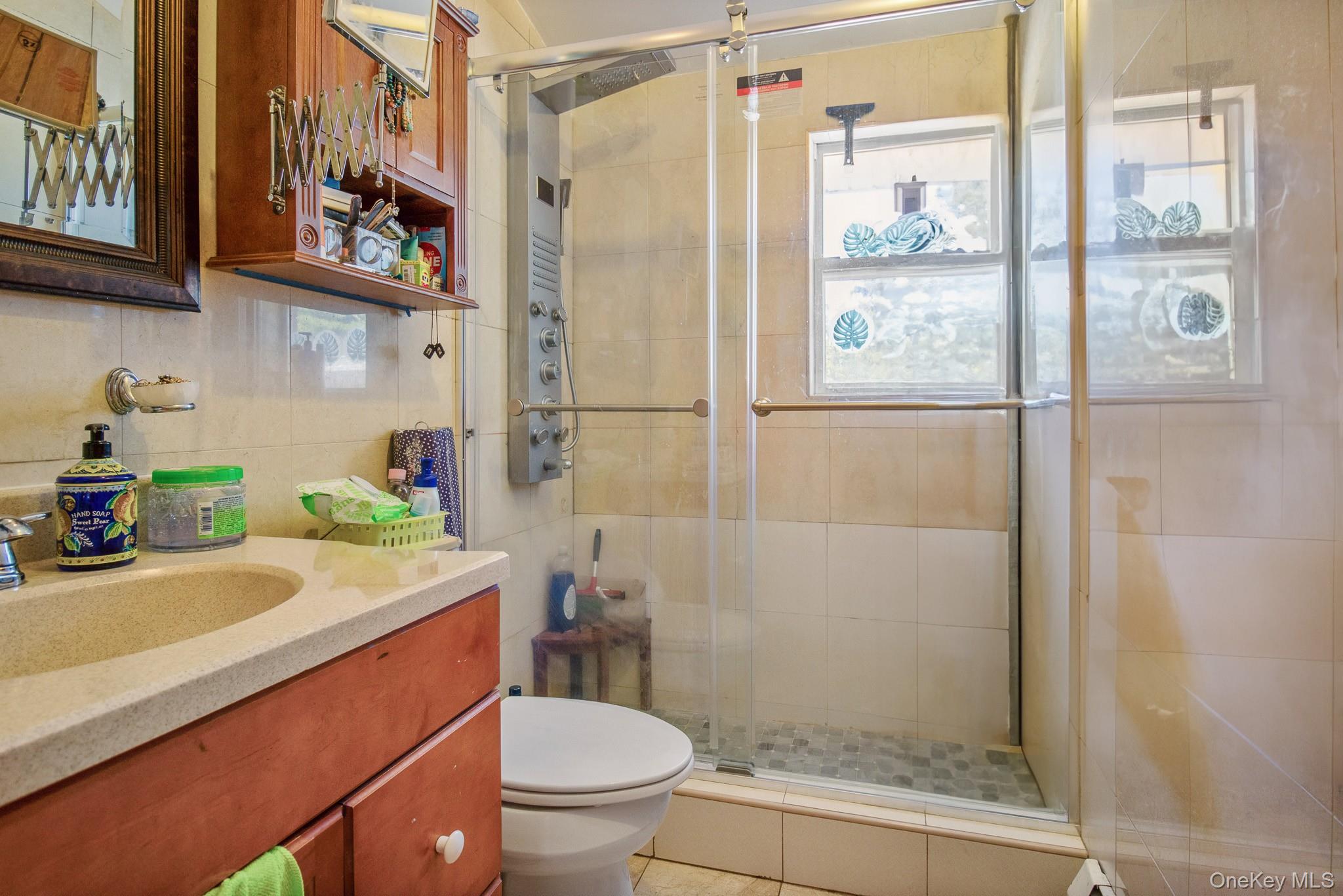 13506 62nd Road Road, Flushing, NY 11367