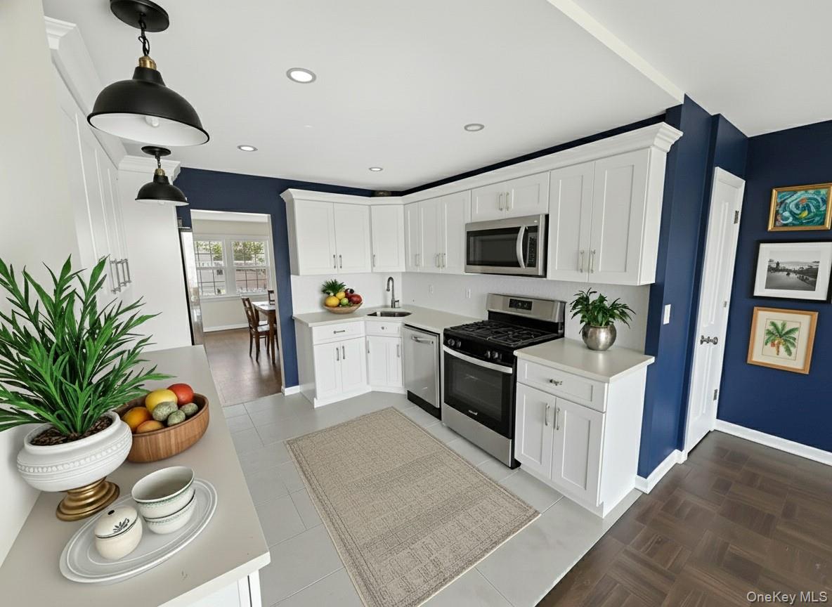 166-25 Powells Cove Boulevard # 8E, Beechhurst, NY 11357