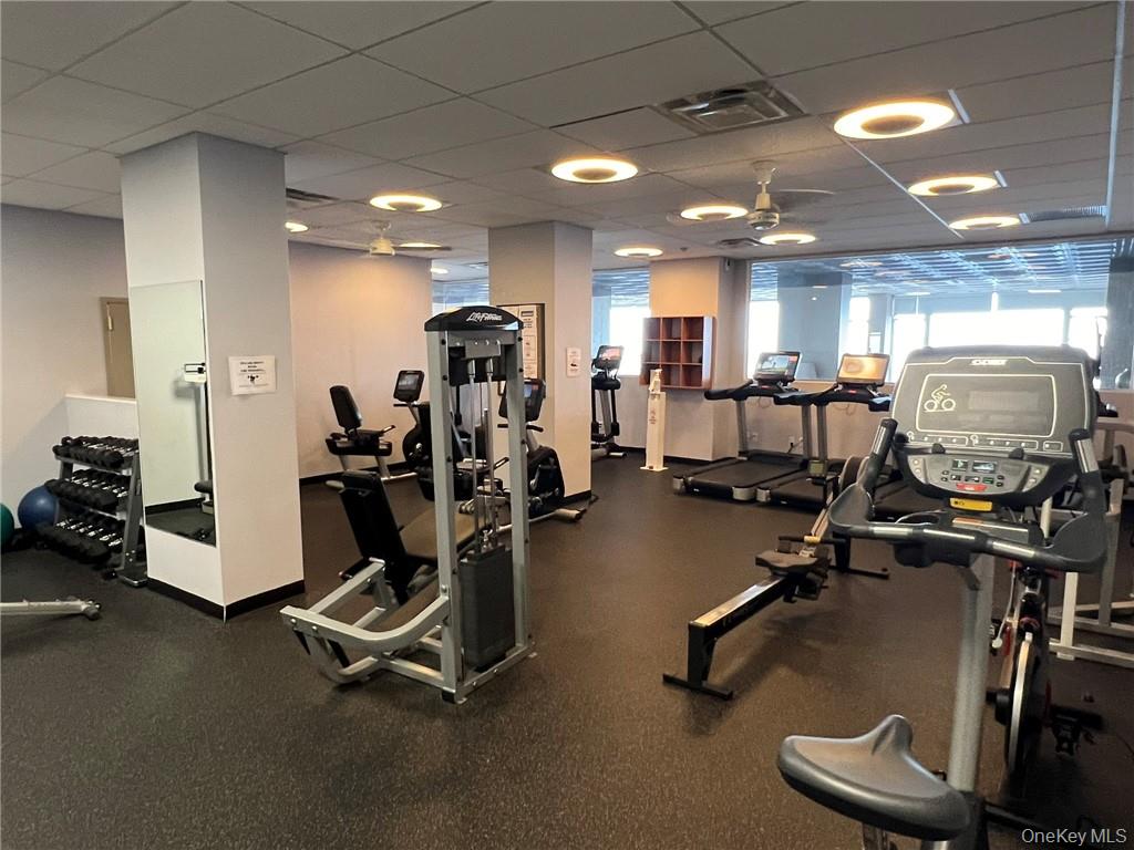 166-25 Powells Cove Boulevard # 8E, Beechhurst, NY 11357