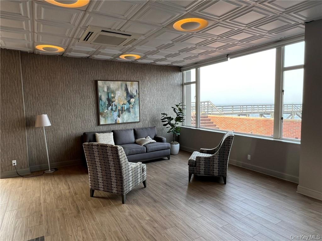 166-25 Powells Cove Boulevard # 8E, Beechhurst, NY 11357