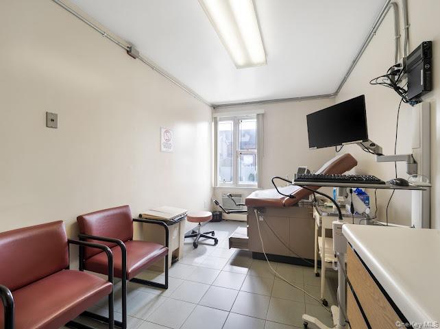 1214 Pelham Parkway S, Bronx, NY 10461