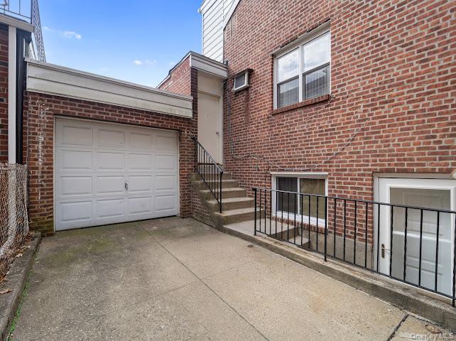 1214 Pelham Parkway S, Bronx, NY 10461