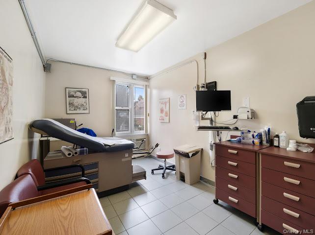 1214 Pelham Parkway S, Bronx, NY 10461