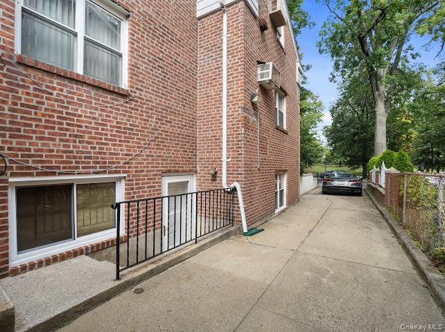 1214 Pelham Parkway S, Bronx, NY 10461