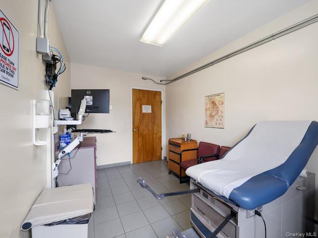 1214 Pelham Parkway S, Bronx, NY 10461