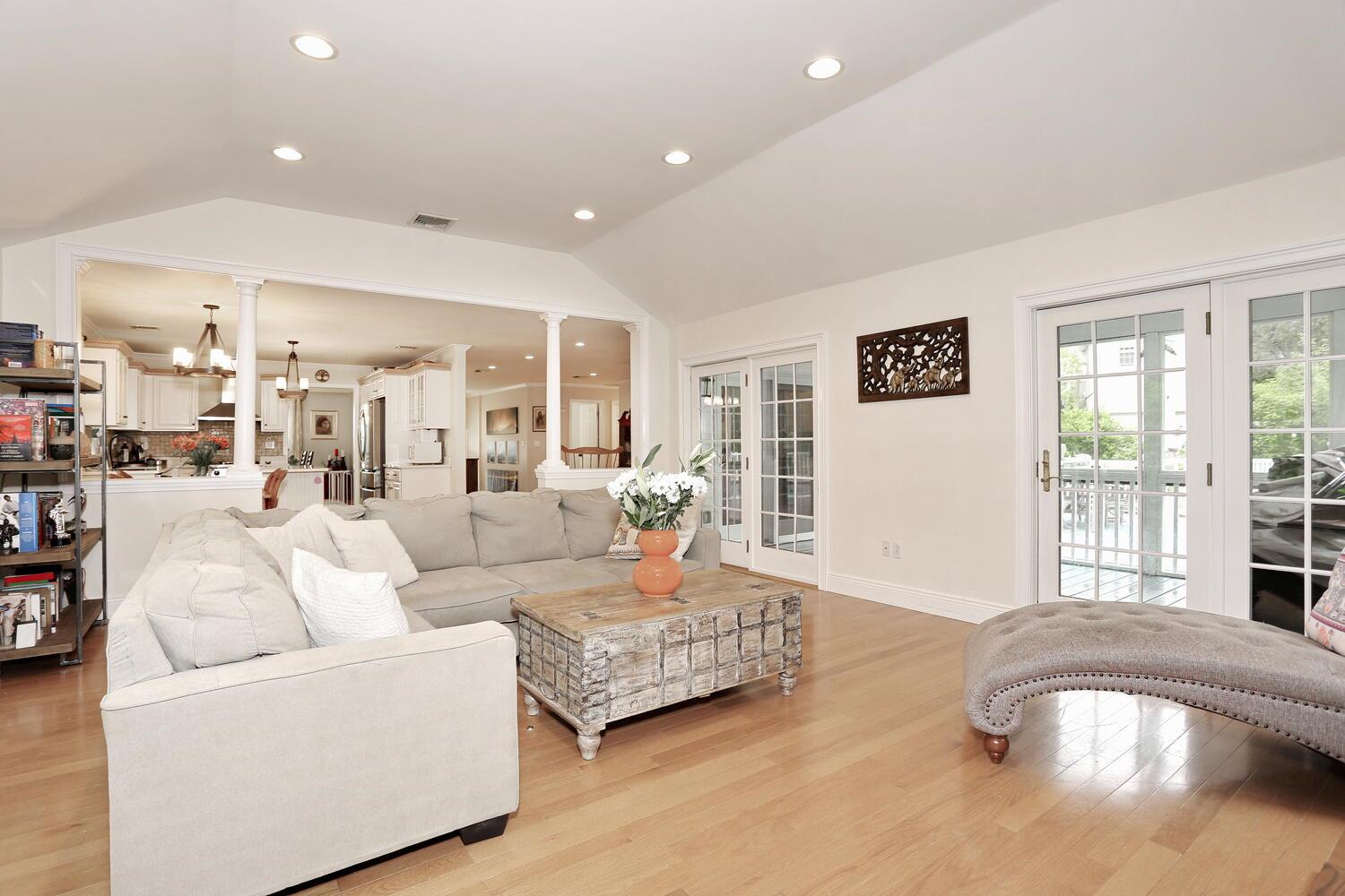 43 Hickory Road, Sloatsburg, NY 10974