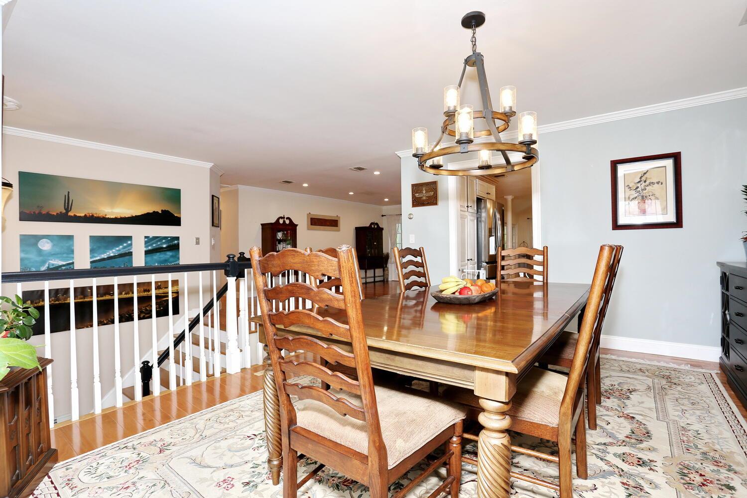 43 Hickory Road, Sloatsburg, NY 10974