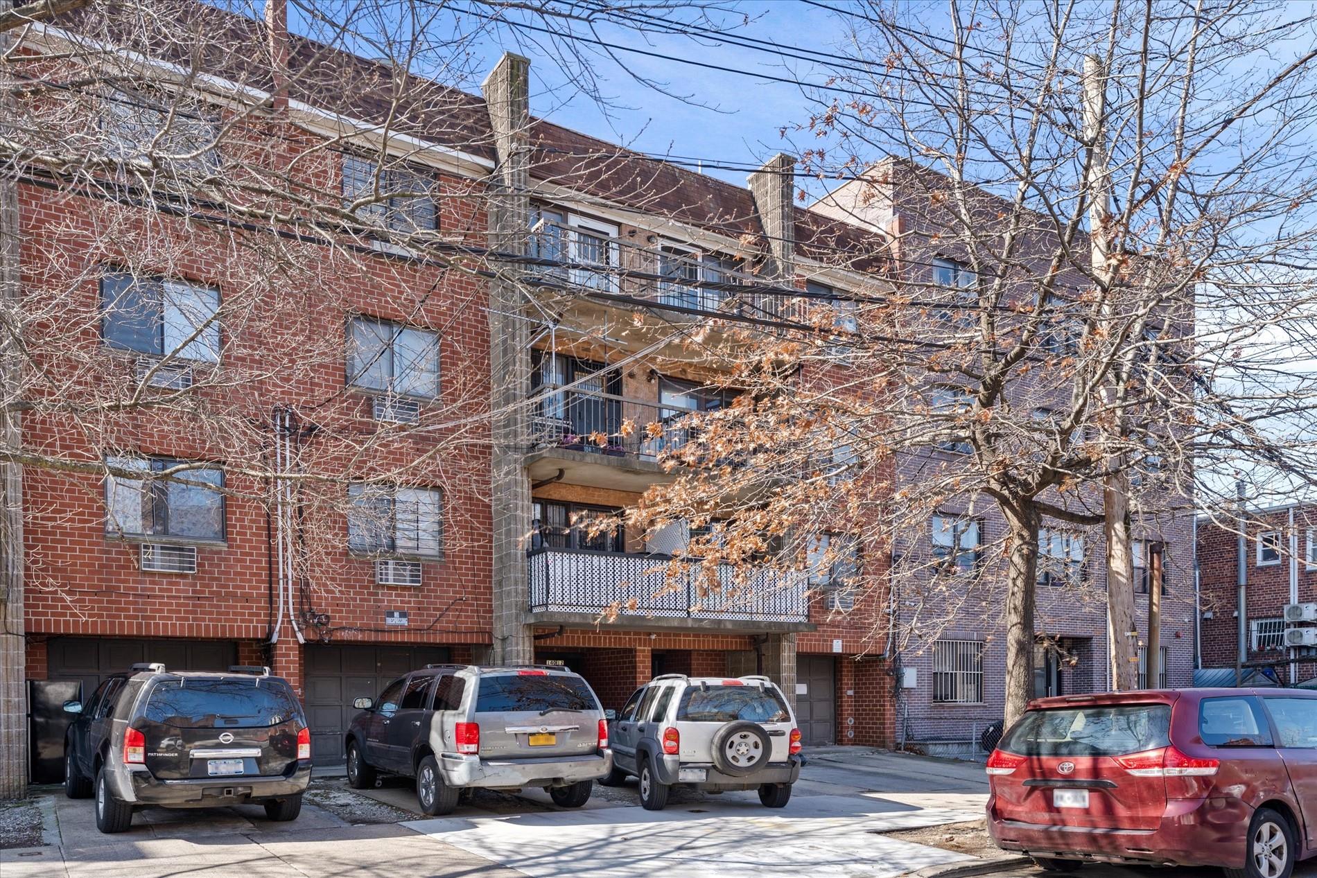 140-12 33rd Avenue # 101, Flushing, NY 11354