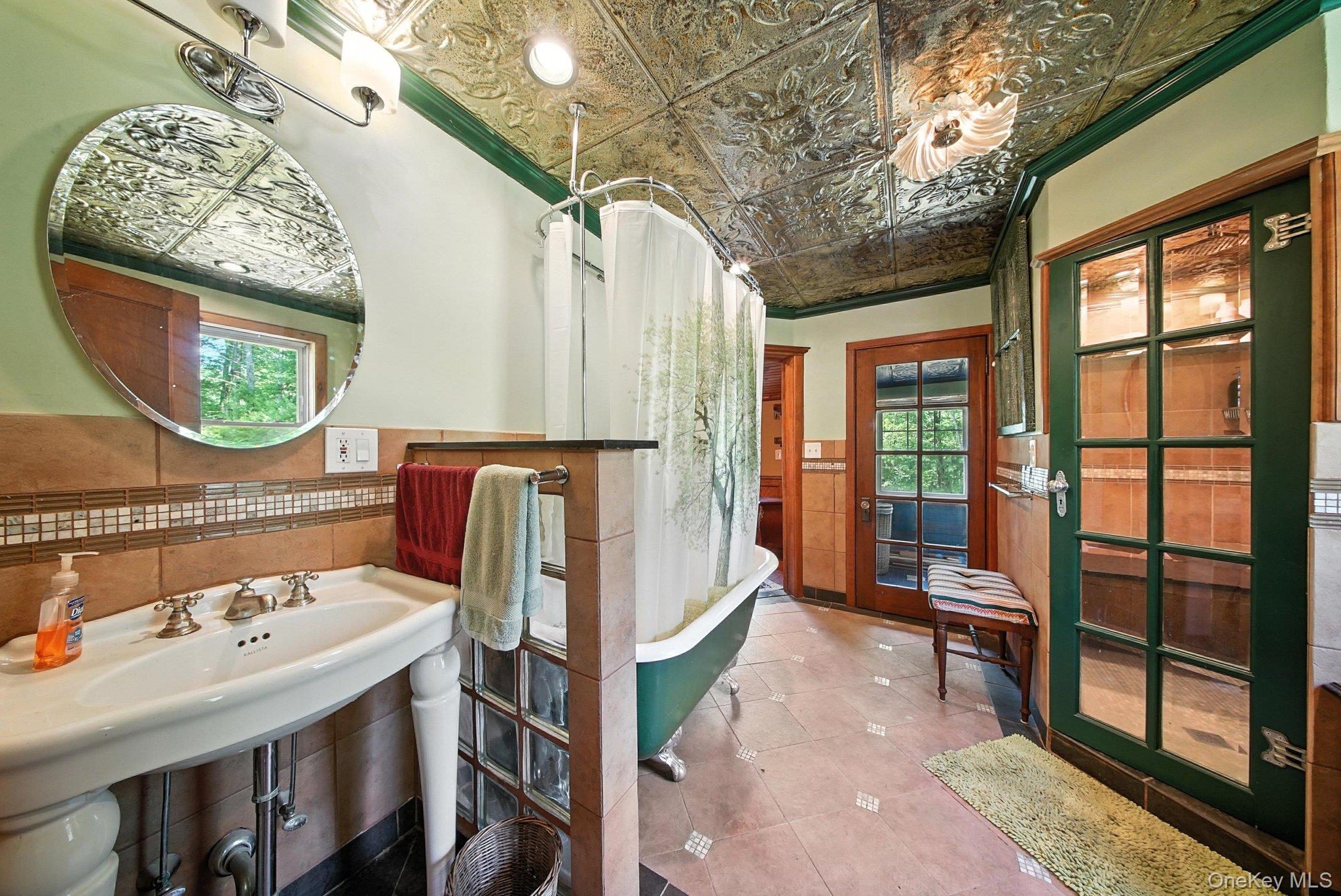 375 County Road 114, Cochecton, NY 12726