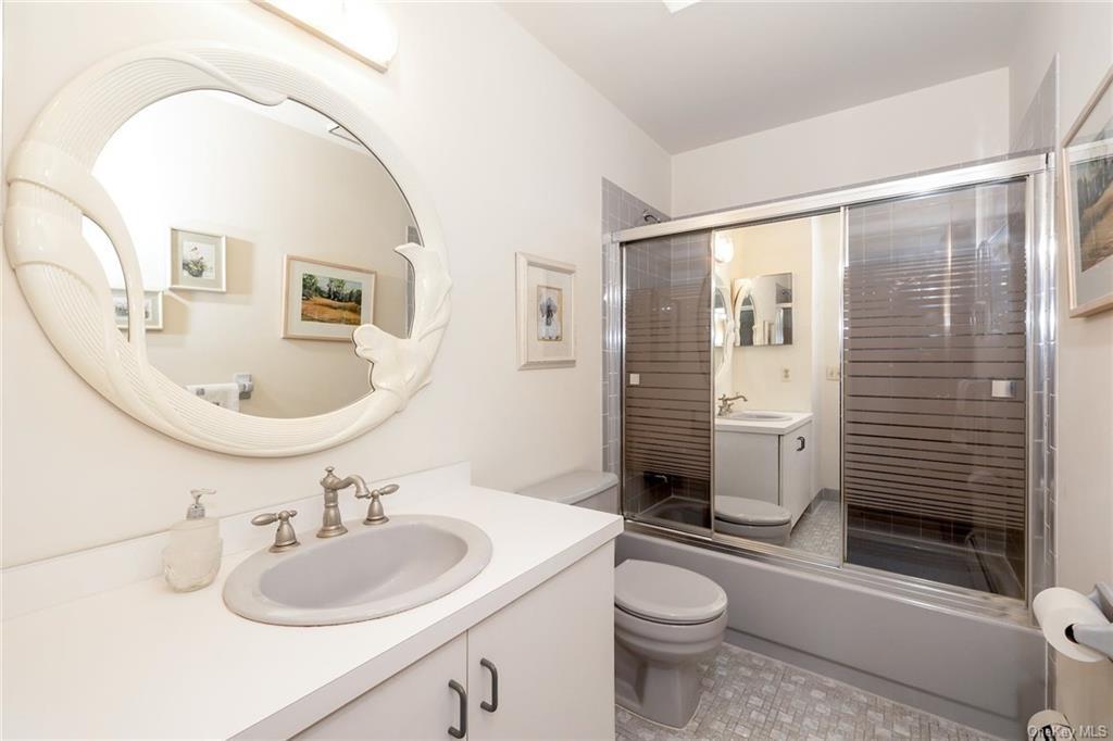685 Route 304, New City, NY 10956