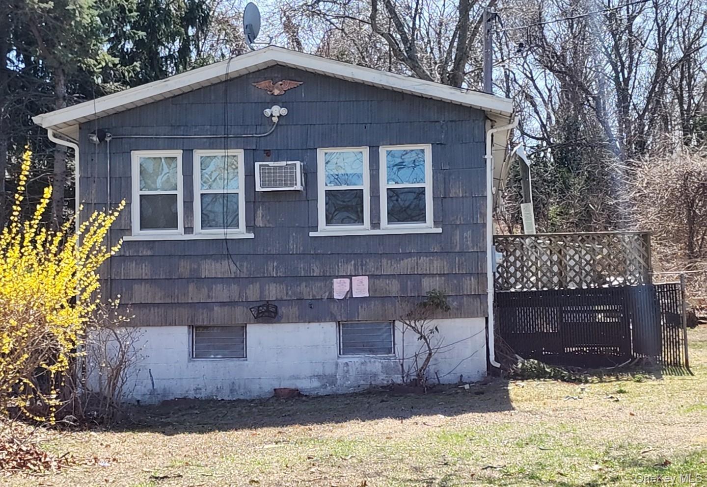 44 Osage Street, Selden, NY 11784