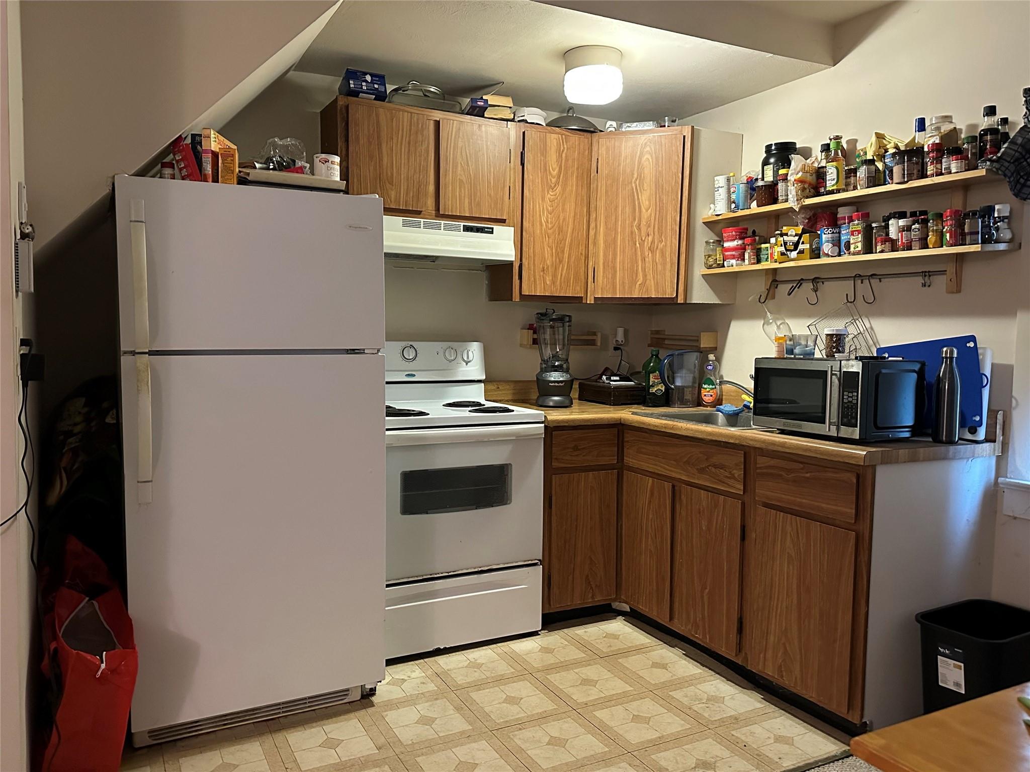 451 New Paltz, Highland, NY 12528