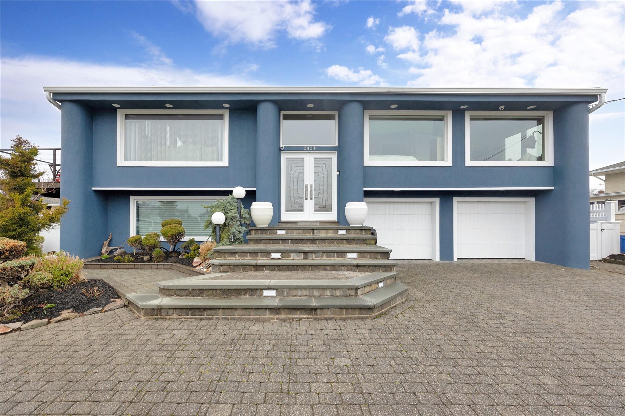 3434 Elliott Boulevard, Oceanside, NY 11572