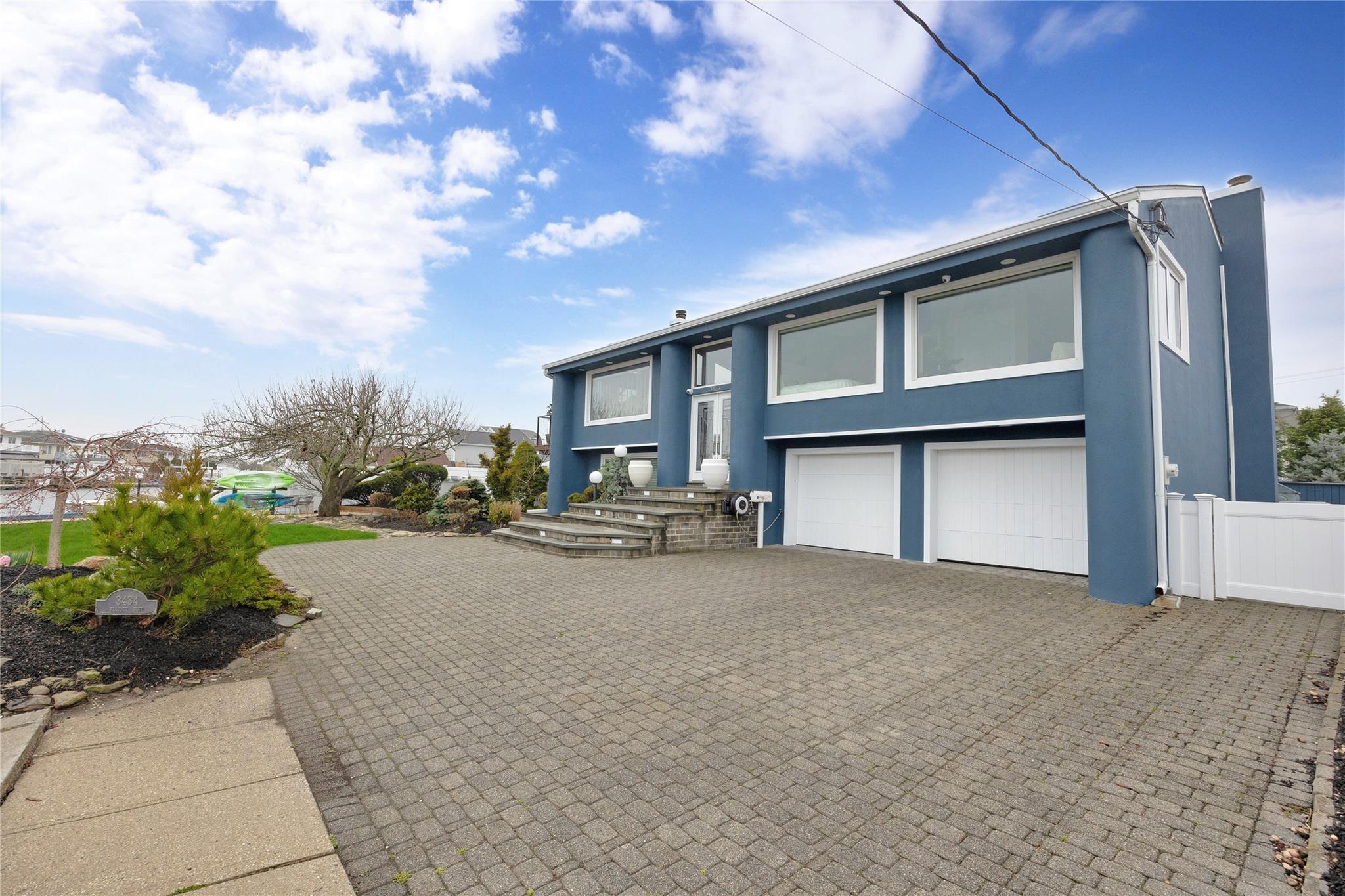 3434 Elliott Boulevard, Oceanside, NY 11572