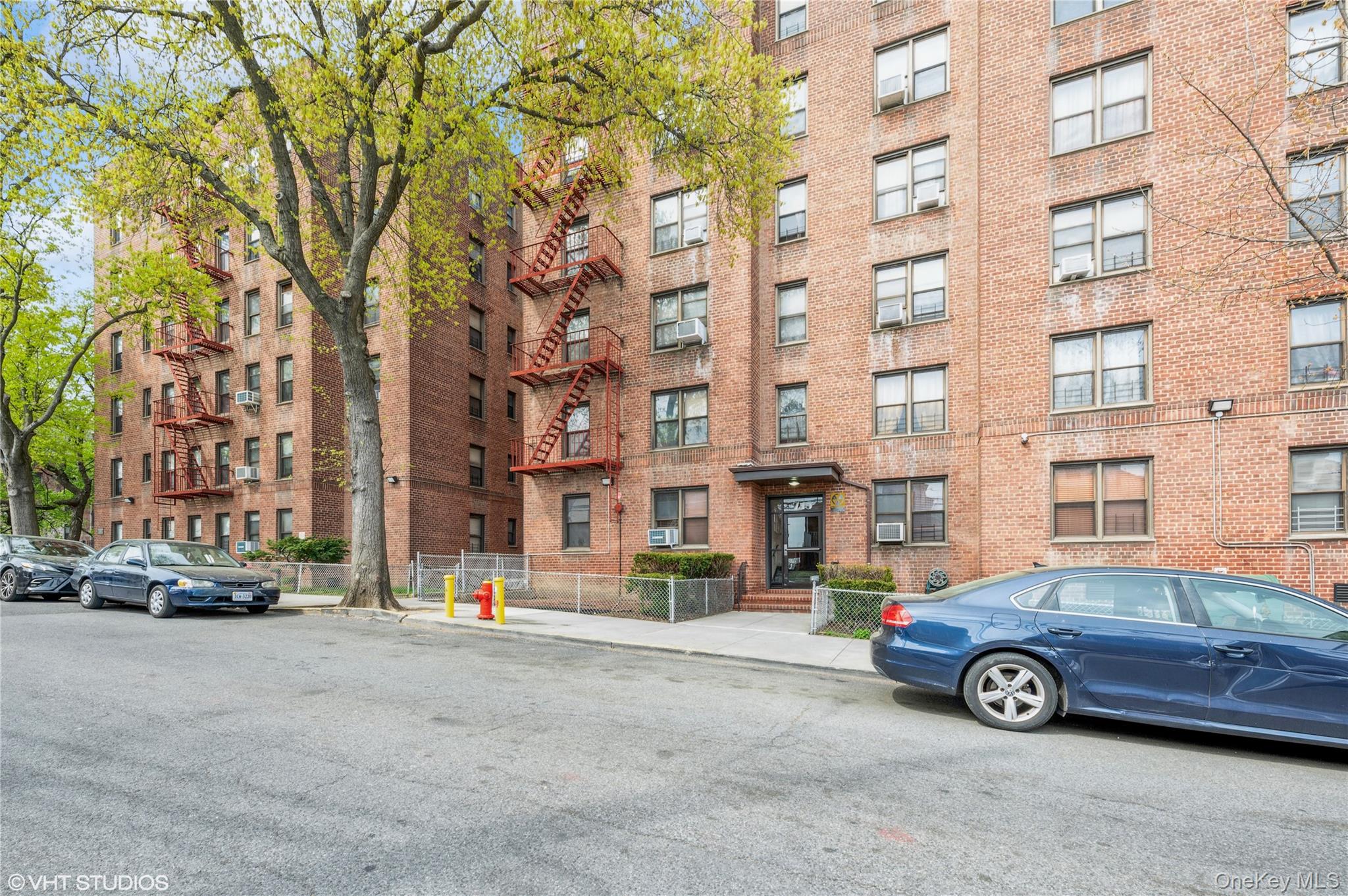 745 E 231 Street # 4A, Bronx, NY 10466