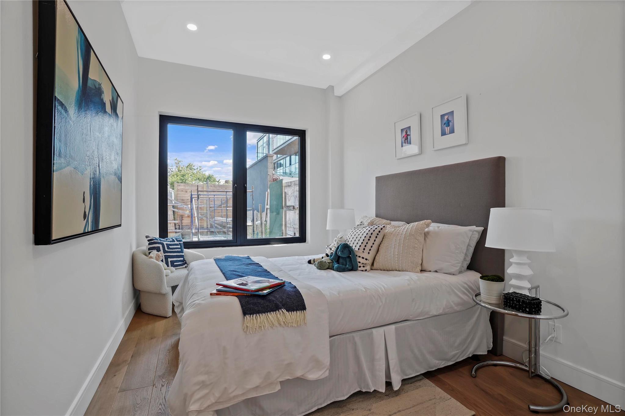 21-31 Shore Blvd # 2A, Astoria, NY 11105
